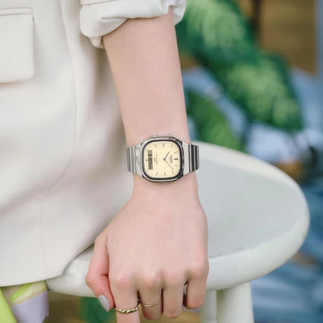 Casio AQ-240E-7A2EF