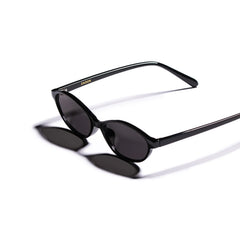 Zadok Lily / All Black